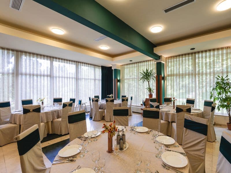 Complexul Hotelier Bradul-Călimani
