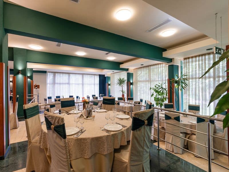 Complexul Hotelier Bradul-Călimani
