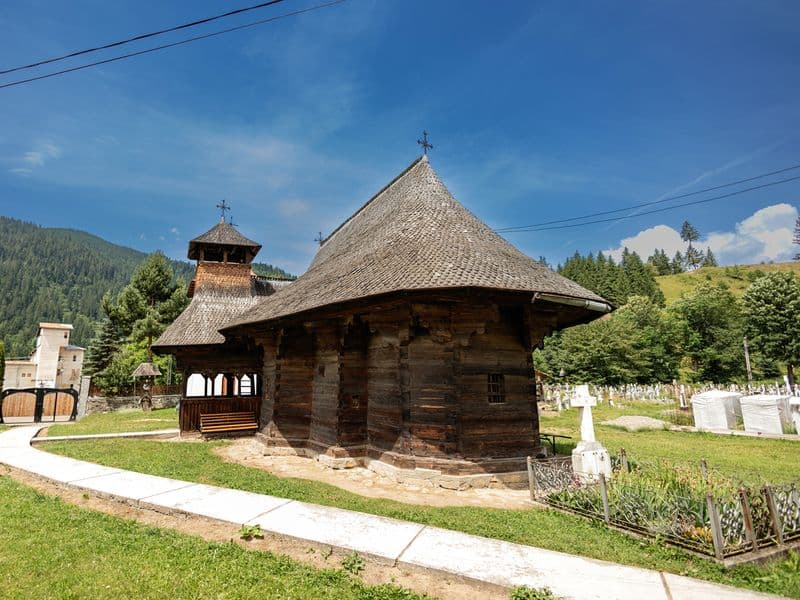Broșteni