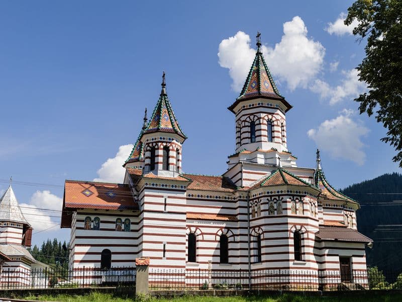 Iacobeni