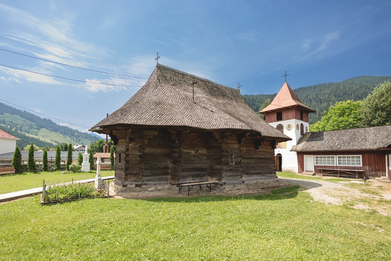Broșteni